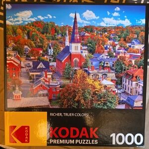 Kodak Premium Puzzle 1000-Piece - Colorful Townscape